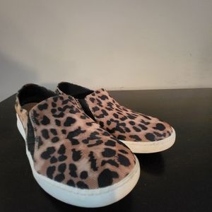 Baretraps Slip on shoe